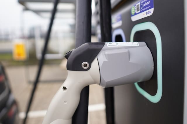 WEX and Chargie Partner to Simplify Operations for EV Fleets Nationwide